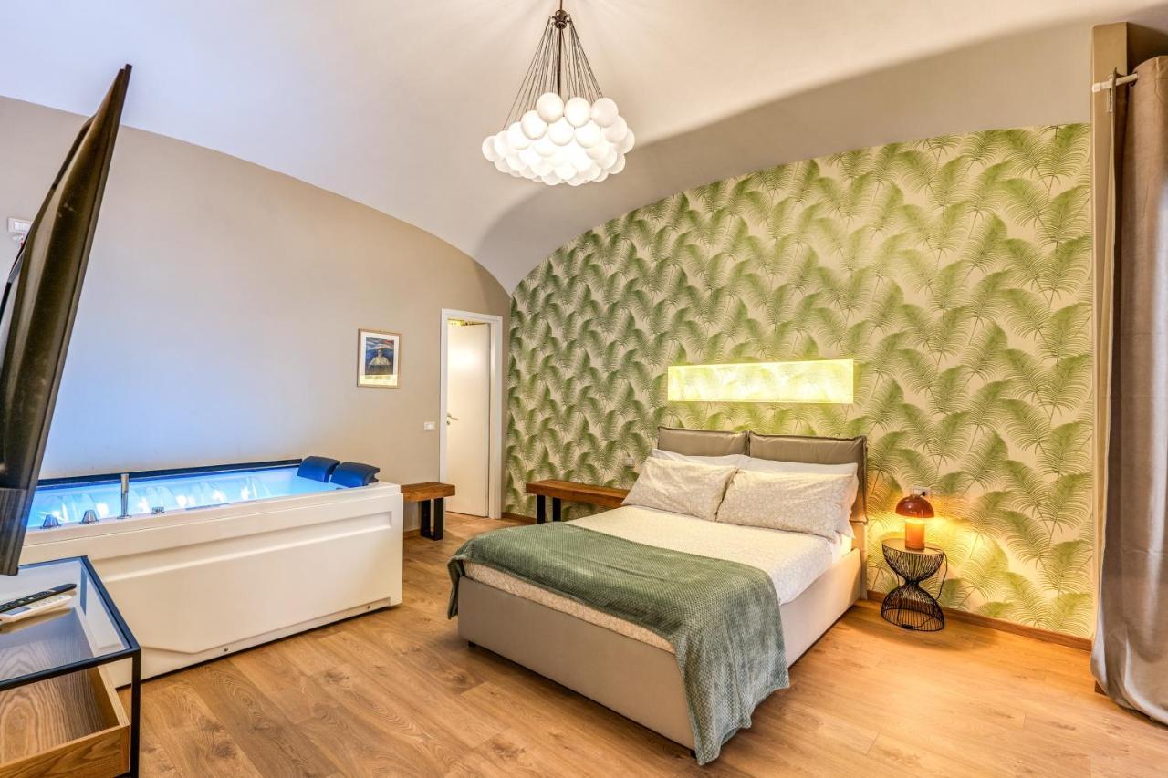Апартаменты Downtown Srl - Croce Di Malta Royale Специя Экстерьер фото